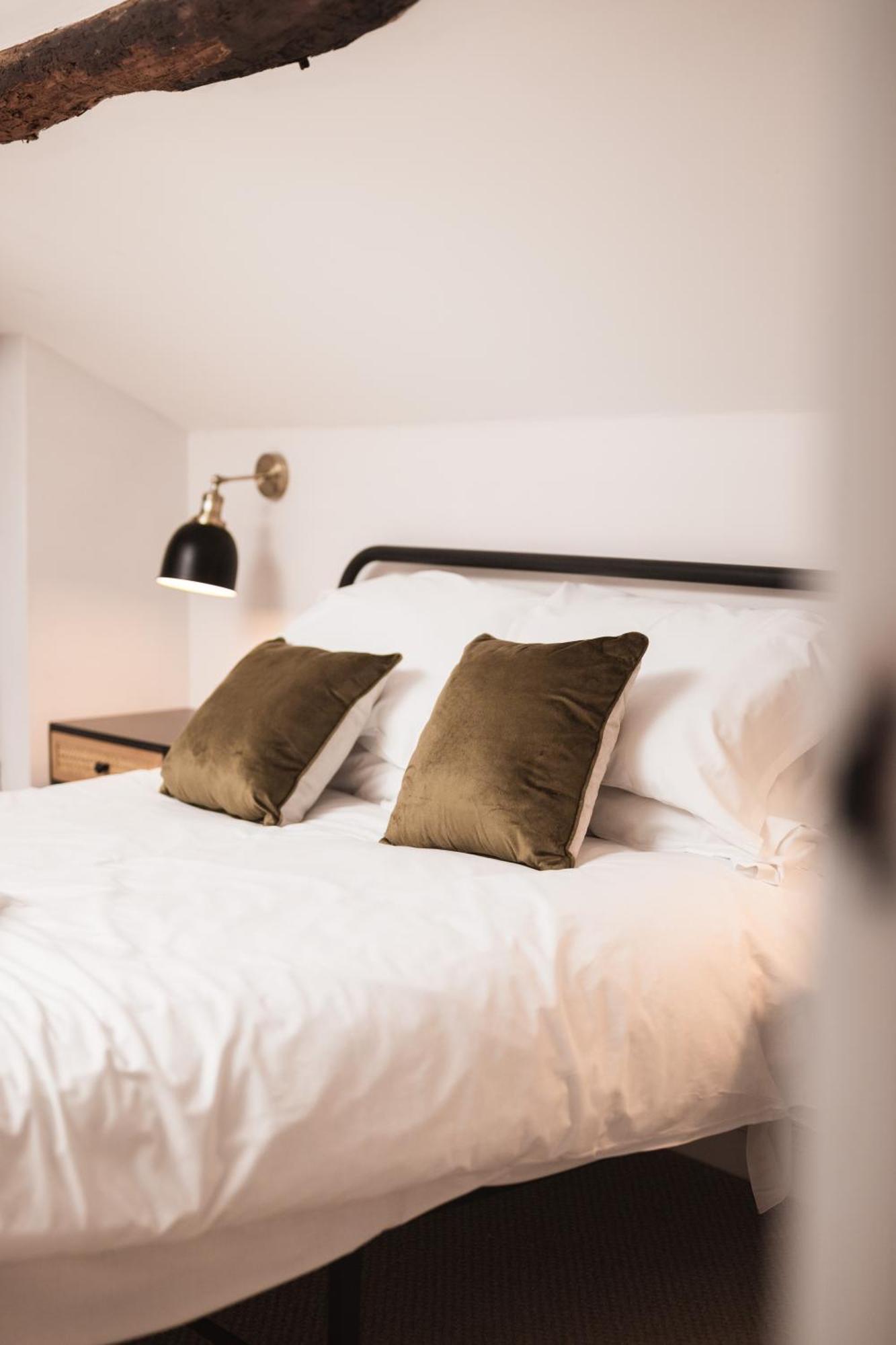 Bankers Room + Kitchenette チャペル・エン・レ・フライス エクステリア 写真